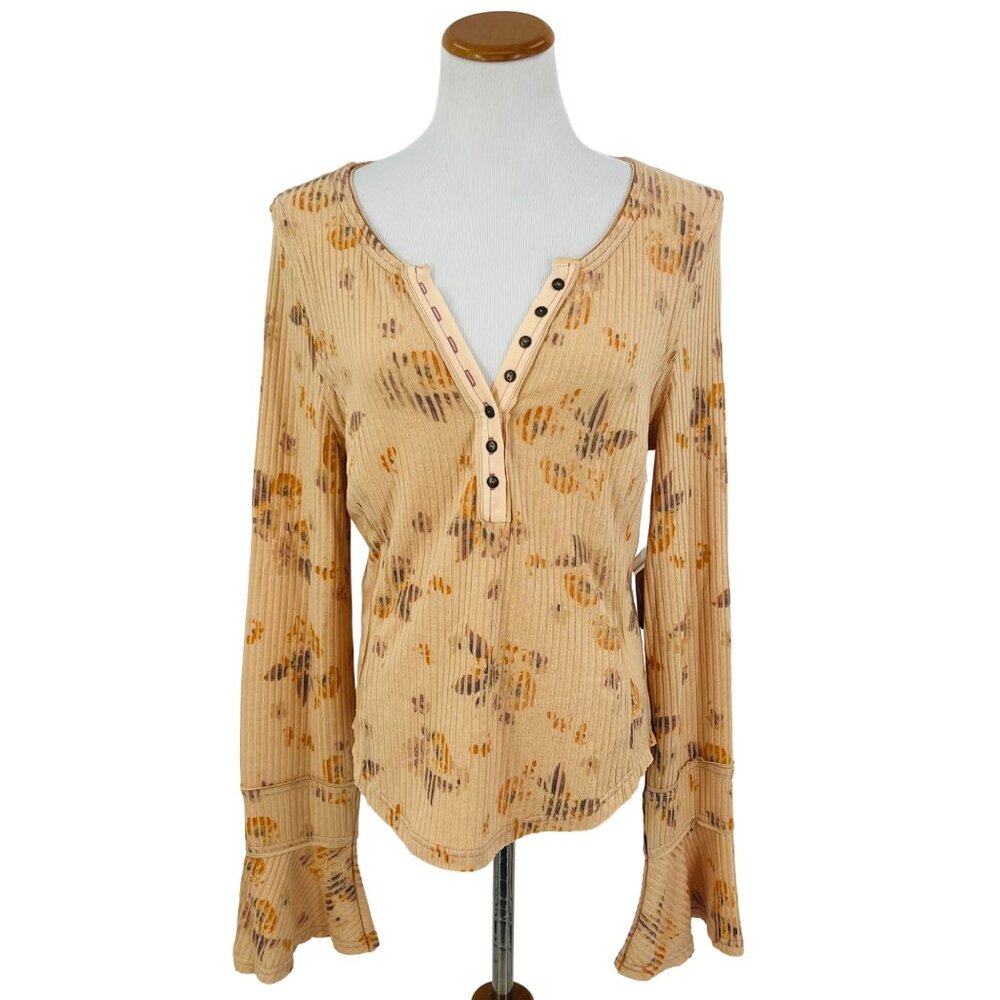 NWT Free People Ribbed Long Bell Sleeve Floral Print Retro Henley Top - Picture 3 of 16
